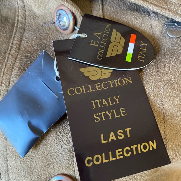 EA collection Italy style coat Large - Picture 6 of 6